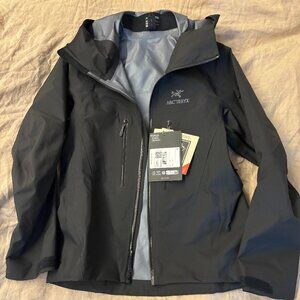 2025 Arc'Teryx Alpha SV Jacket Women's (NEW WITH TAGS NEVER WORN)